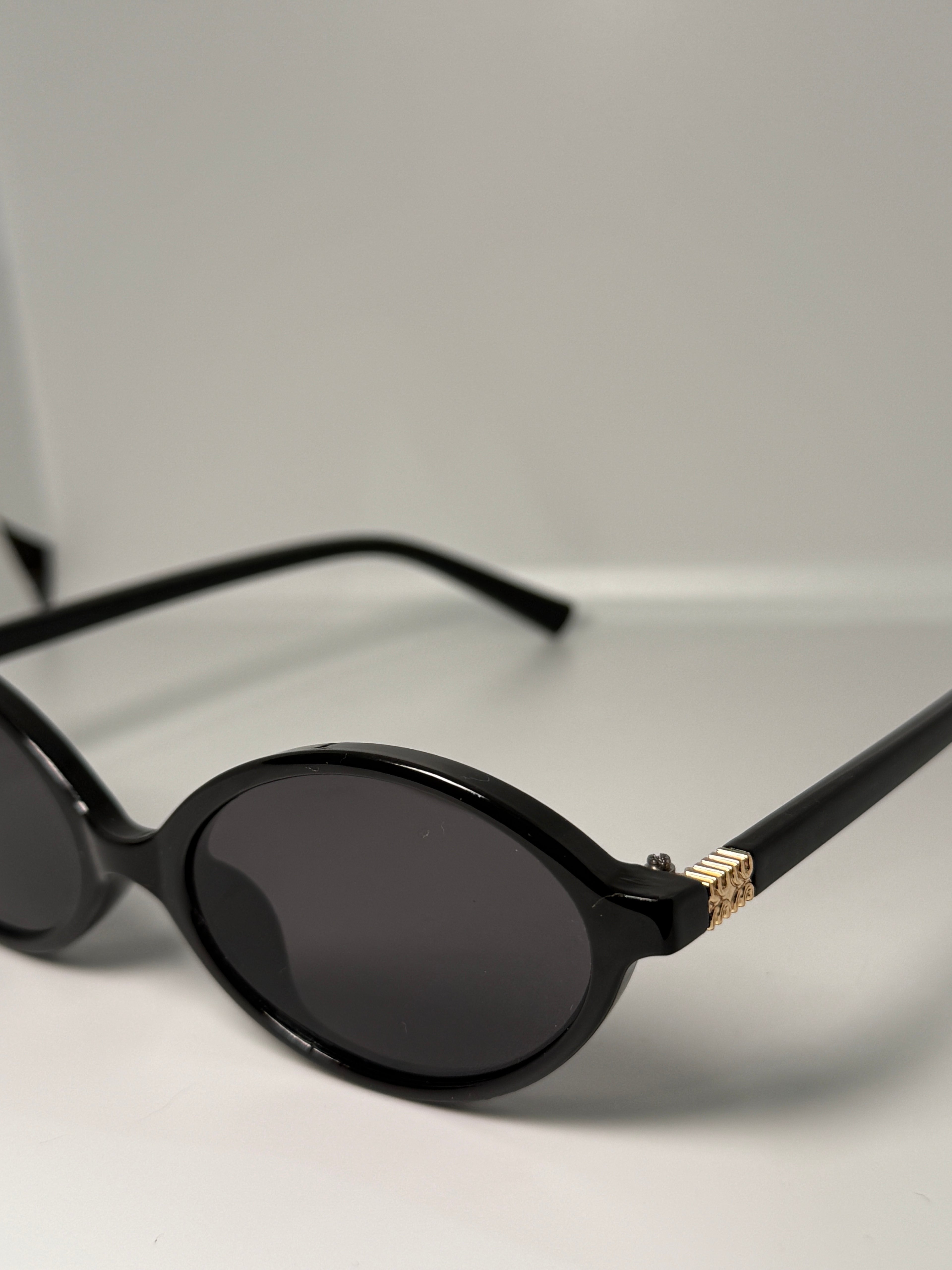 Lentes Lunaire Sol Negro